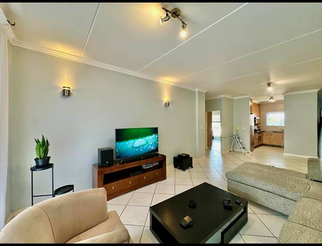 2 BEDROOM PROPERTY TO RENT IN MORNINGSIDE